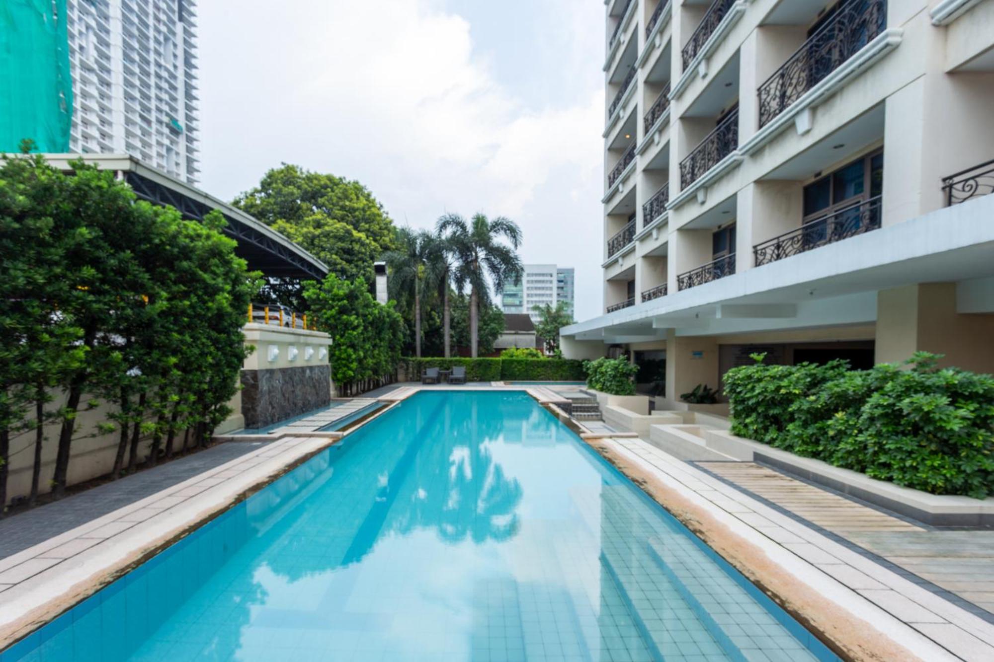 โรงแรมลาเบรซา เกซอนซิตี้ ภายนอก รูปภาพ